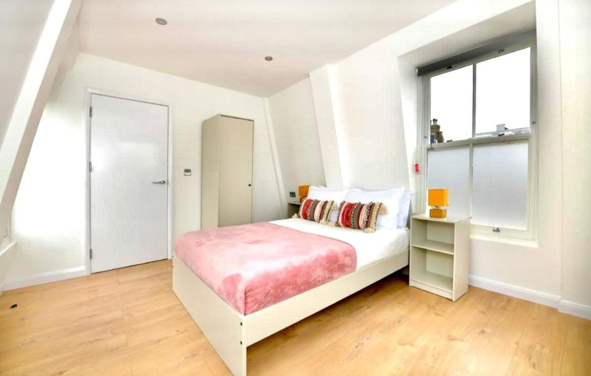 Lovely 2 Bedroom Serviced Penthouse Battersea Park Road Londres Exterior foto